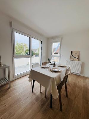 Appartement - 85 m² - 4 pièces