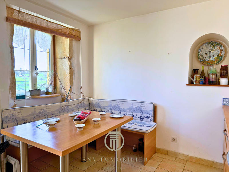 Maison - 301 m² - 8 pièces