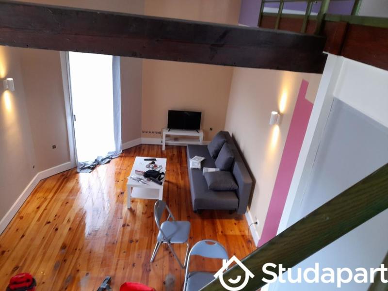 Chambre - 10 m² - 1 pièce