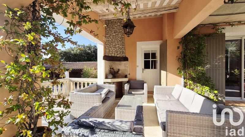 Maison - 225 m² - 6 pièces