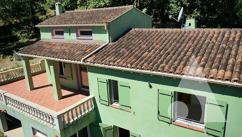 Maison - 110 m² - 6 pièces