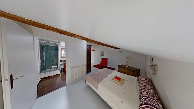 Maison - 182 m² - 6 pièces