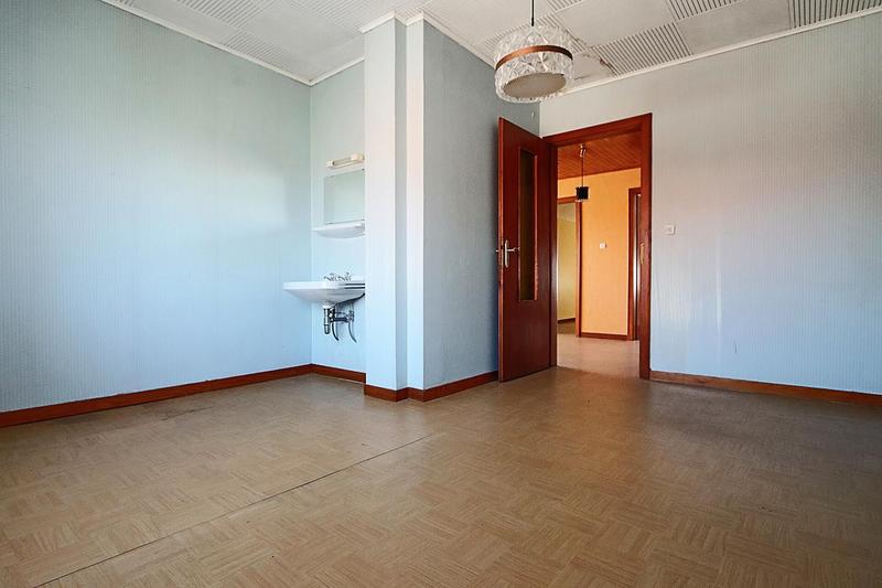 Maison - 163 m² - 7 pièces