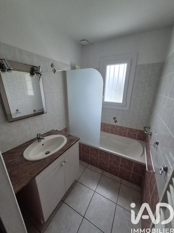 Maison - 90 m² - 5 pièces