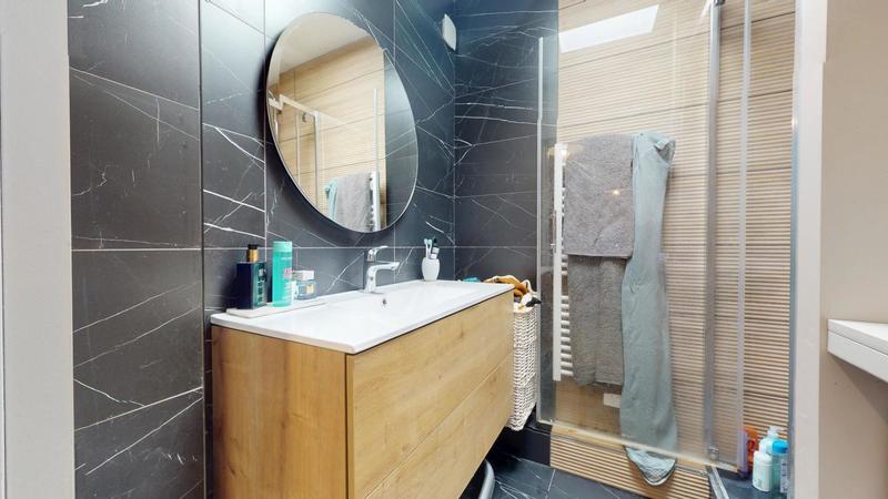 Appartement - 65 m² - 3 pièces