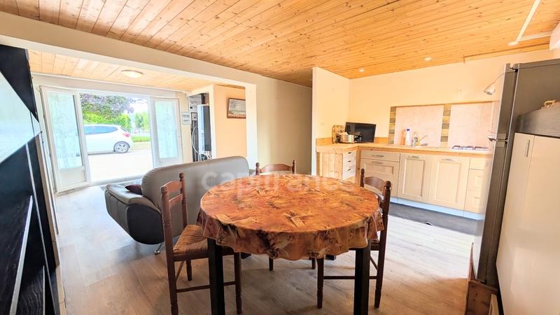 Maison - 140 m² - 7 pièces