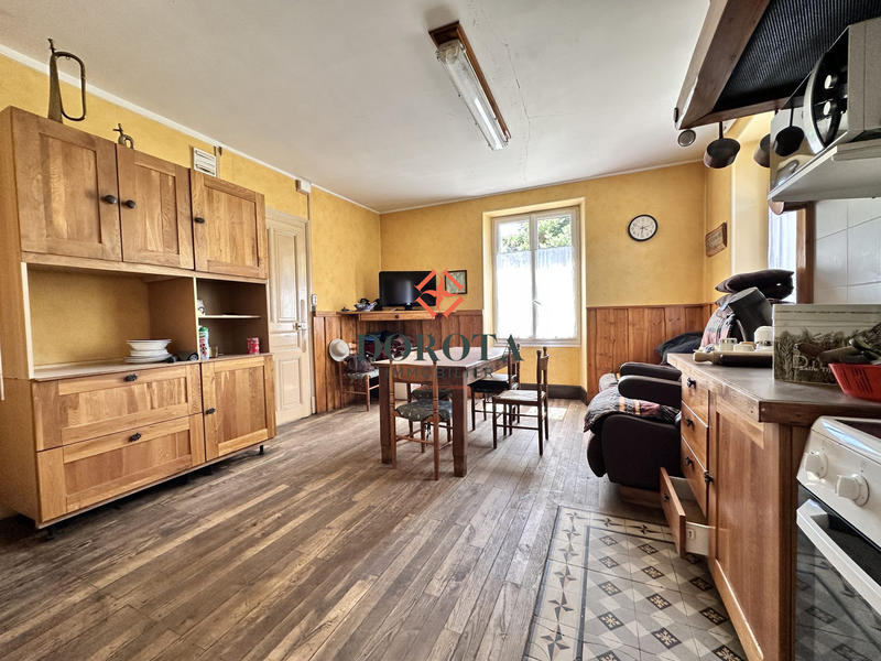 Maison ancienne - 141 m² - 6 pièces