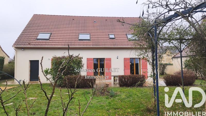 Maison - 160 m² - 10 pièces