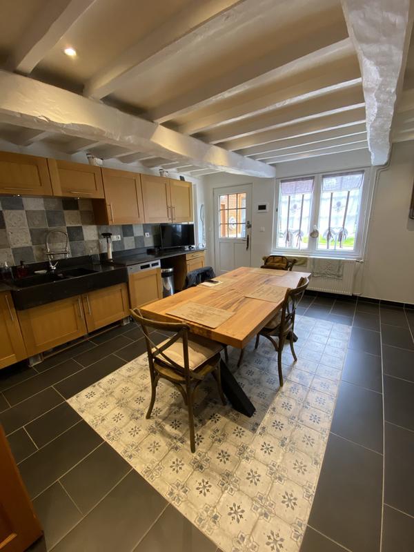 Maison traditionnelle - 462 m² - 12 pièces