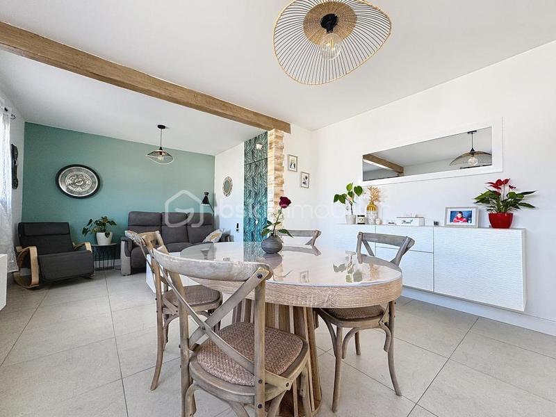 Maison - 140 m² - 6 pièces