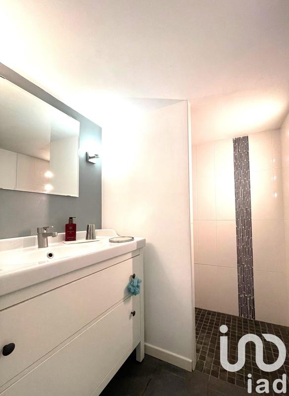 Maison - 145 m² - 8 pièces