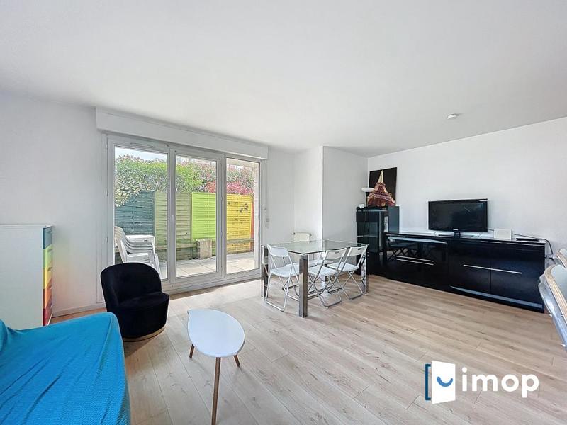 Appartement - 82 m² - 4 pièces