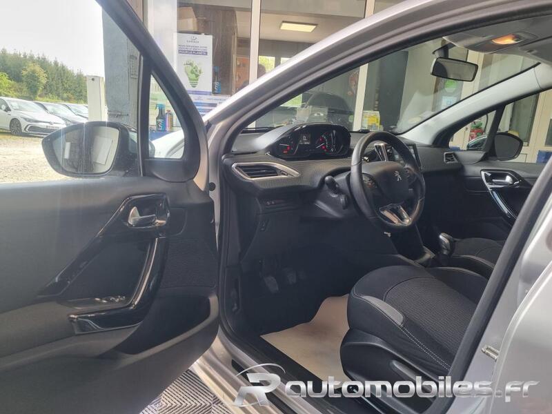 Peugeot 208 1.6 Hdi 75 Style