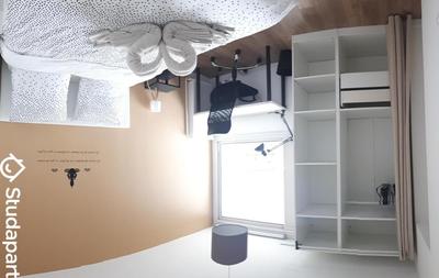 Chambre - 9 m² - 1 pièce