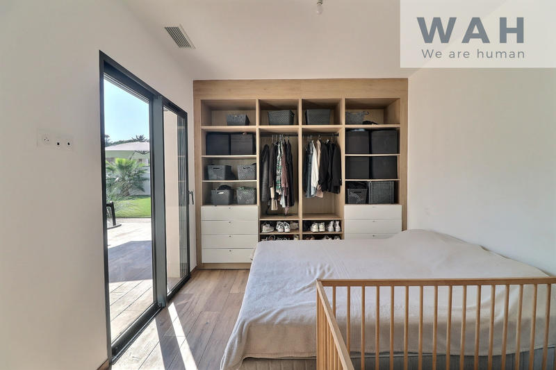 Maison - 151 m² - 6 pièces