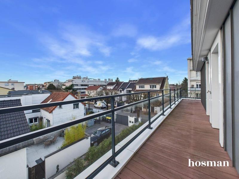 Appartement - 96 m² - 4 pièces