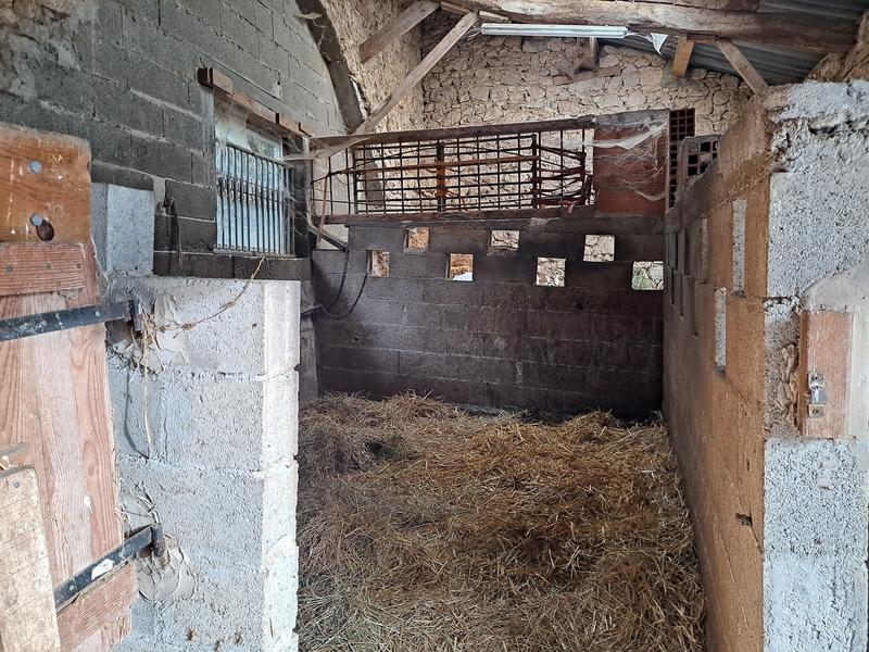 Maison - 222 m² - 7 pièces