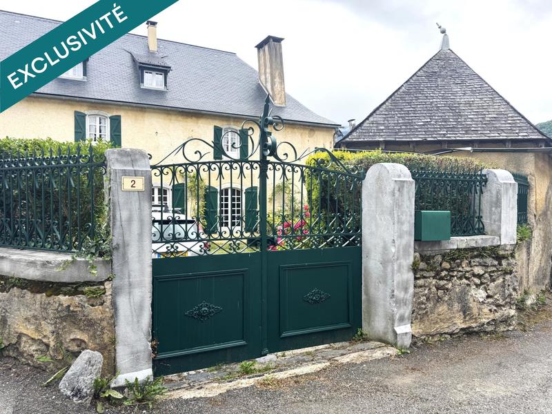 Maison de maîtres - 300 m² - 7 pièces