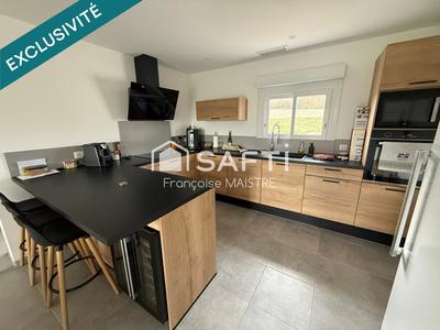 Maison - 113 m² - 6 pièces