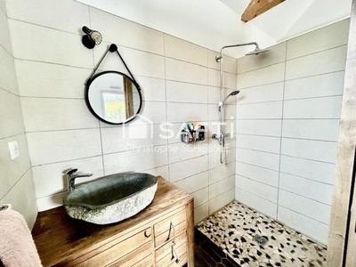 Maison - 175 m² - 7 pièces