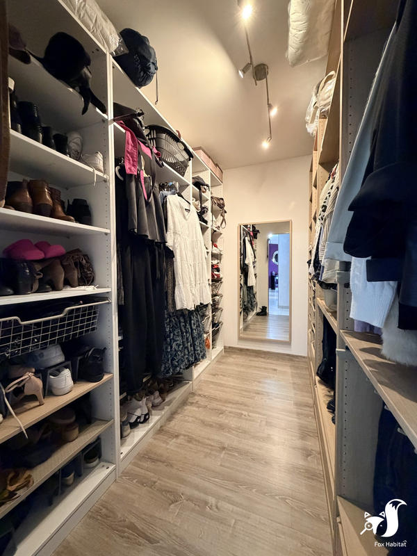 Maison - 214 m² - 6 pièces