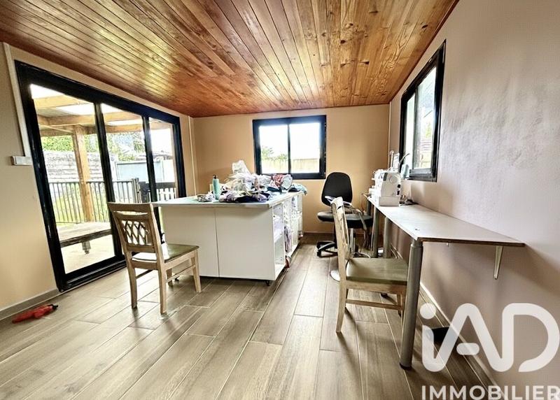 Maison - 98 m² - 5 pièces