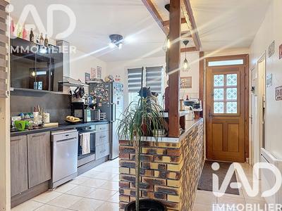 Maison - 100 m² - 6 pièces