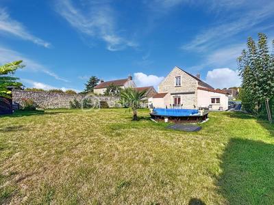 Maison de village - 145 m² - 6 pièces