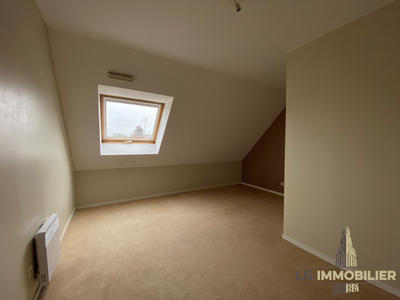 Duplex - 76 m² - 4 pièces