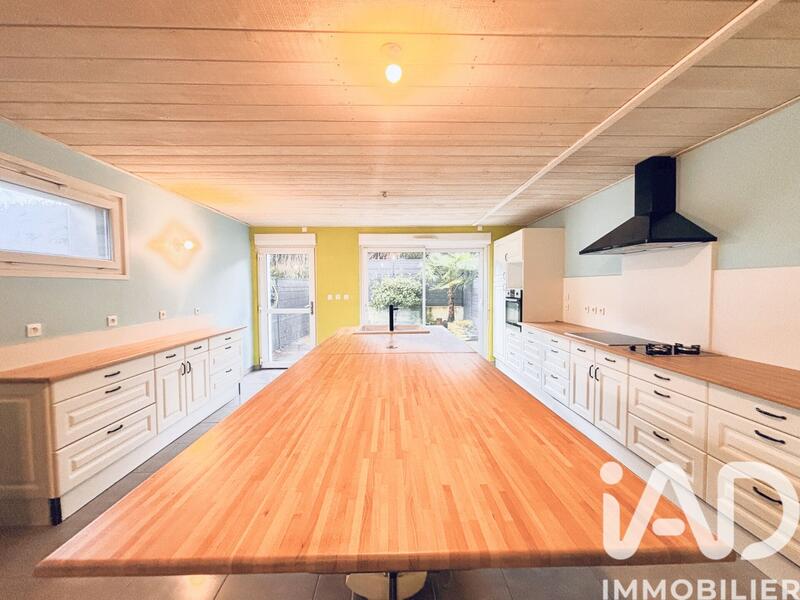 Appartement - 82 m² - 4 pièces