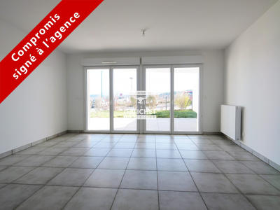 Appartement - 79 m² - 4 pièces