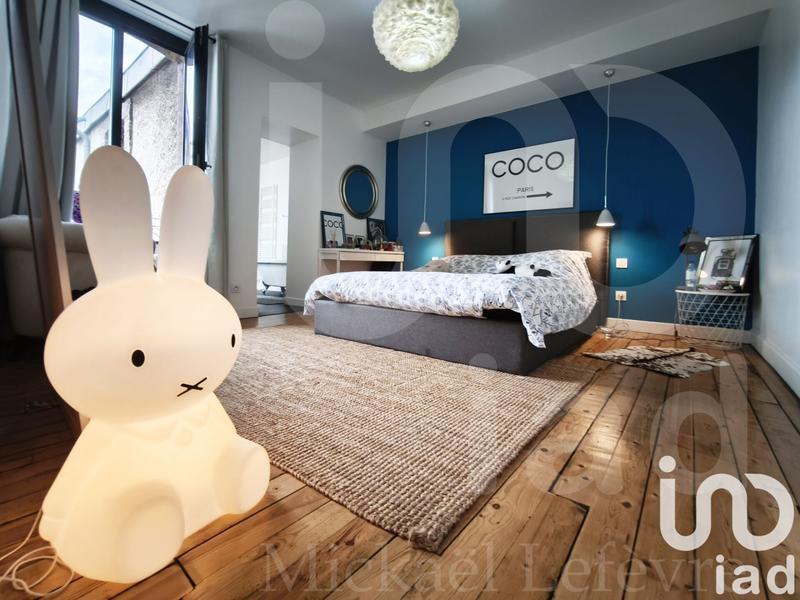 Maison de ville - 200 m² - 10 pièces