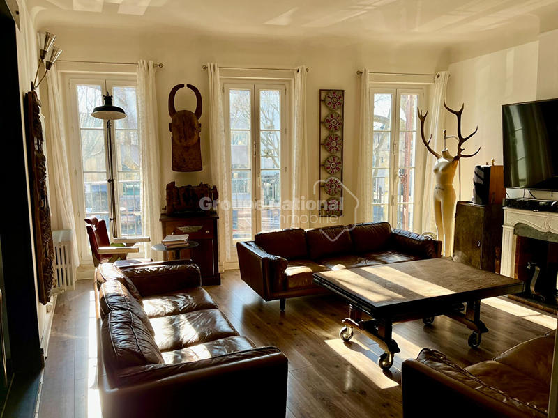 Maison de village - 215 m² - 8 pièces