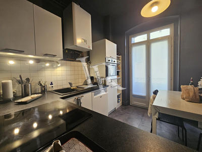 Appartement - 159 m² - 5 pièces