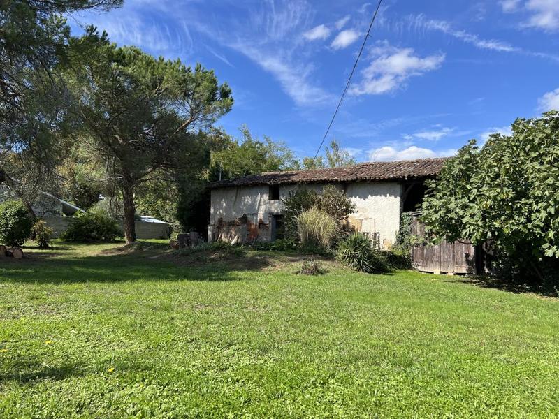 Propriété - 171 m² - 2 pièces