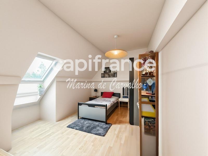 Maison - 142 m² - 8 pièces