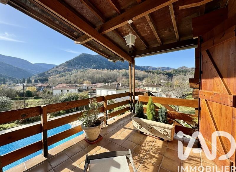 Châlet - 172 m² - 7 pièces