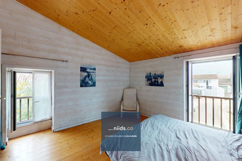 Maison - 137 m² - 6 pièces