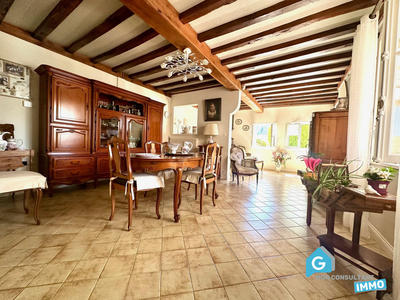 Maison - 160 m² - 6 pièces