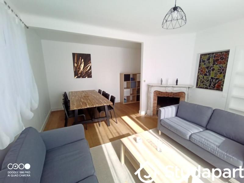 Chambre - 13 m² - 1 pièce