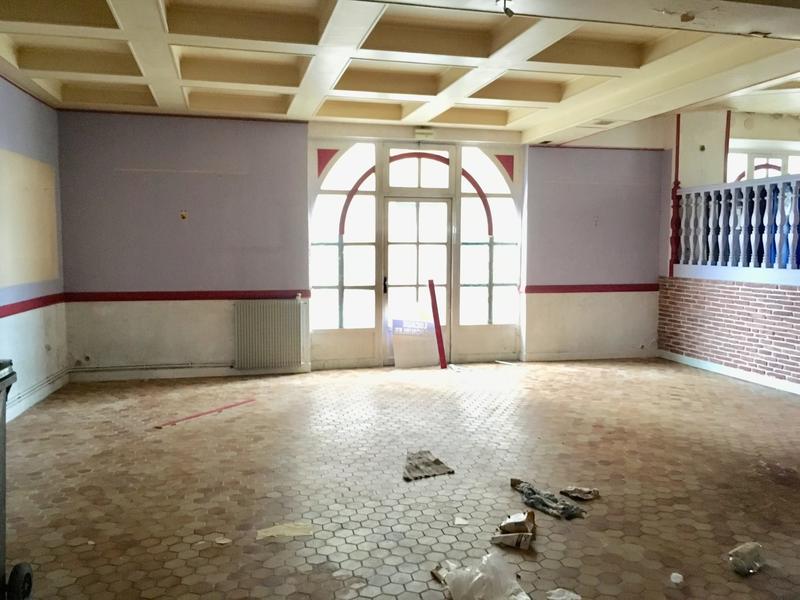 Local commercial - 180 m²