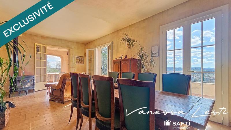 Maison - 127 m² - 5 pièces