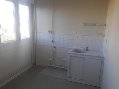 Appartement - 79 m² - 4 pièces