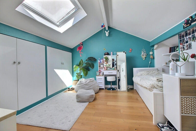 Maison - 160 m² - 6 pièces