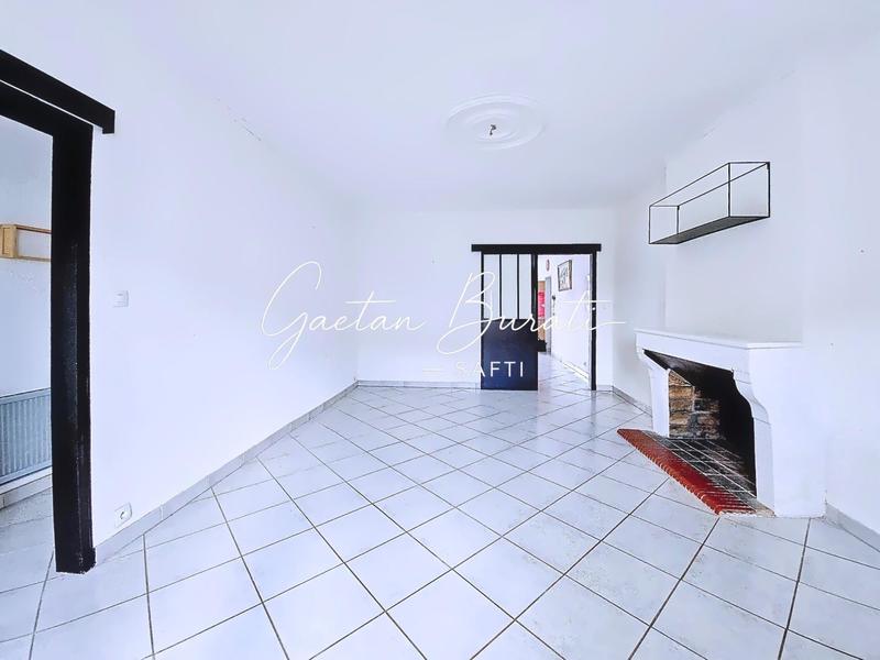 Maison - 186 m² - 6 pièces