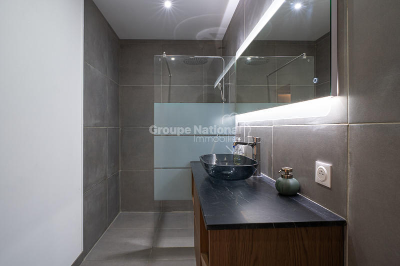 Maison - 189 m² - 5 pièces