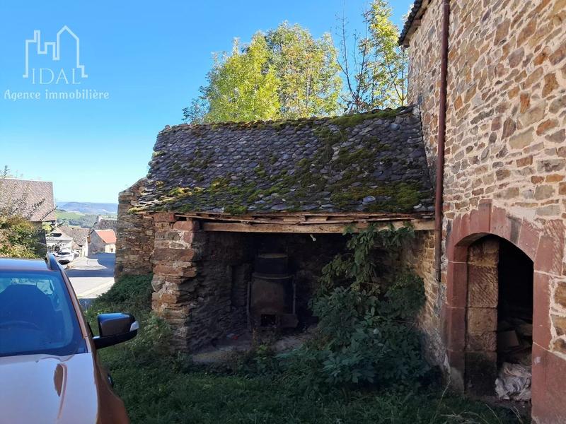 Maison - 226 m² - 12 pièces