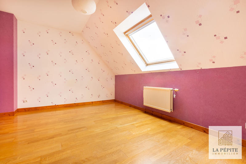 Maison - 156 m² - 6 pièces