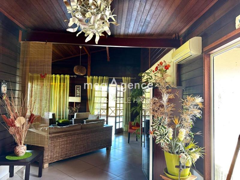 Maison de campagne - 350 m² - 8 pièces