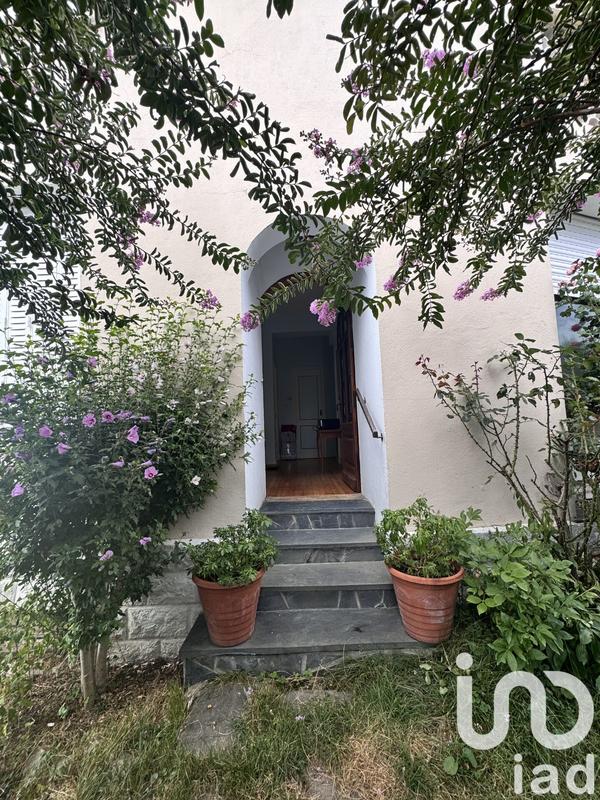 Maison de ville - 239 m² - 10 pièces